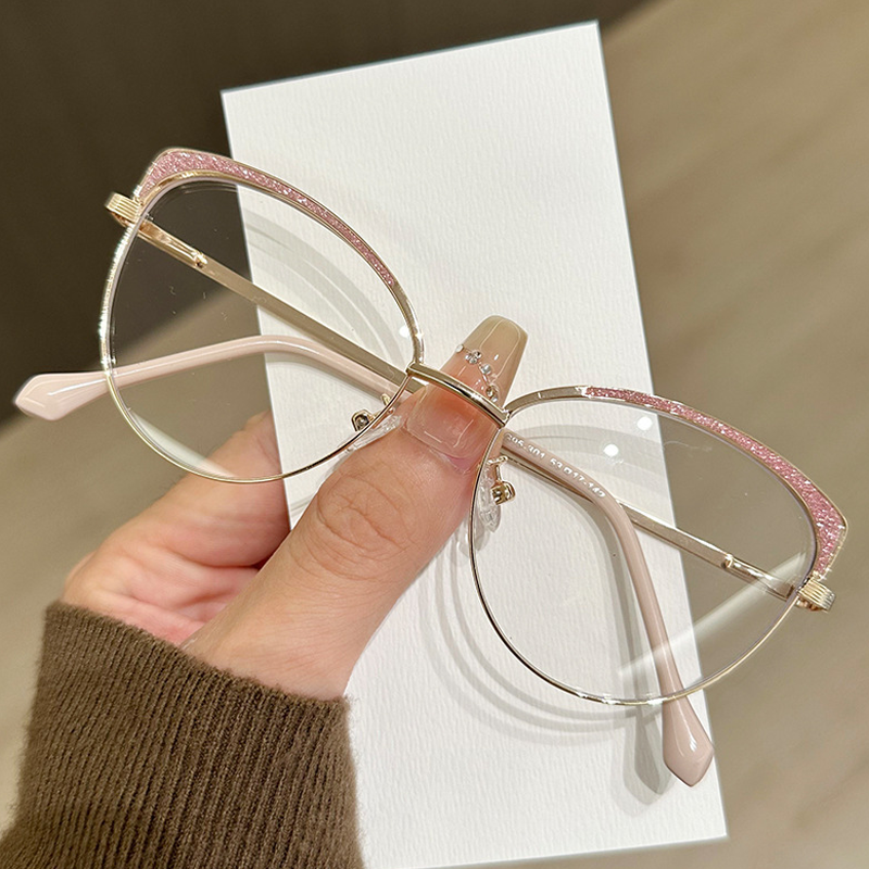 Gafas de metal con forma de ojo de gato y gafas ópticas